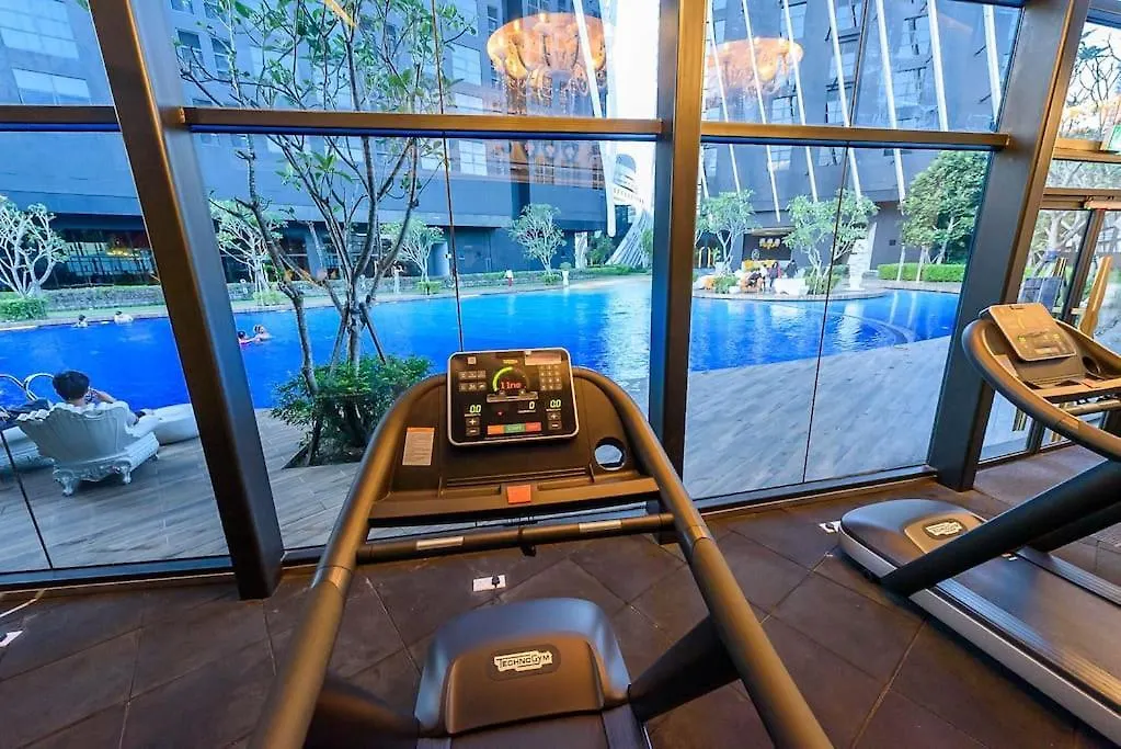 Arte Mont Kiara Elegant Highest Floor Netflix 6Pax Apartment Kuala Lumpur