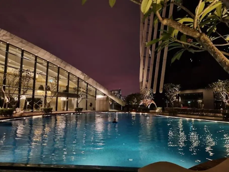 Arte Mont Kiara Elegant Highest Floor Netflix 6Pax Apartment Kuala Lumpur 0*,