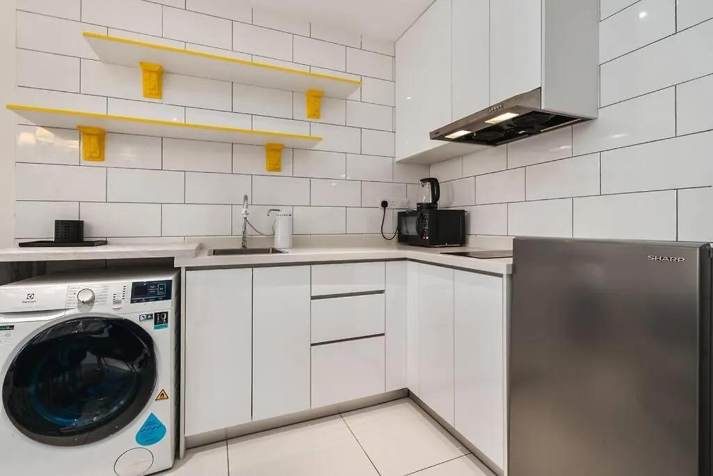 Arte Mont Kiara Elegant Highest Floor Netflix 6Pax Apartment Kuala Lumpur Malaysia