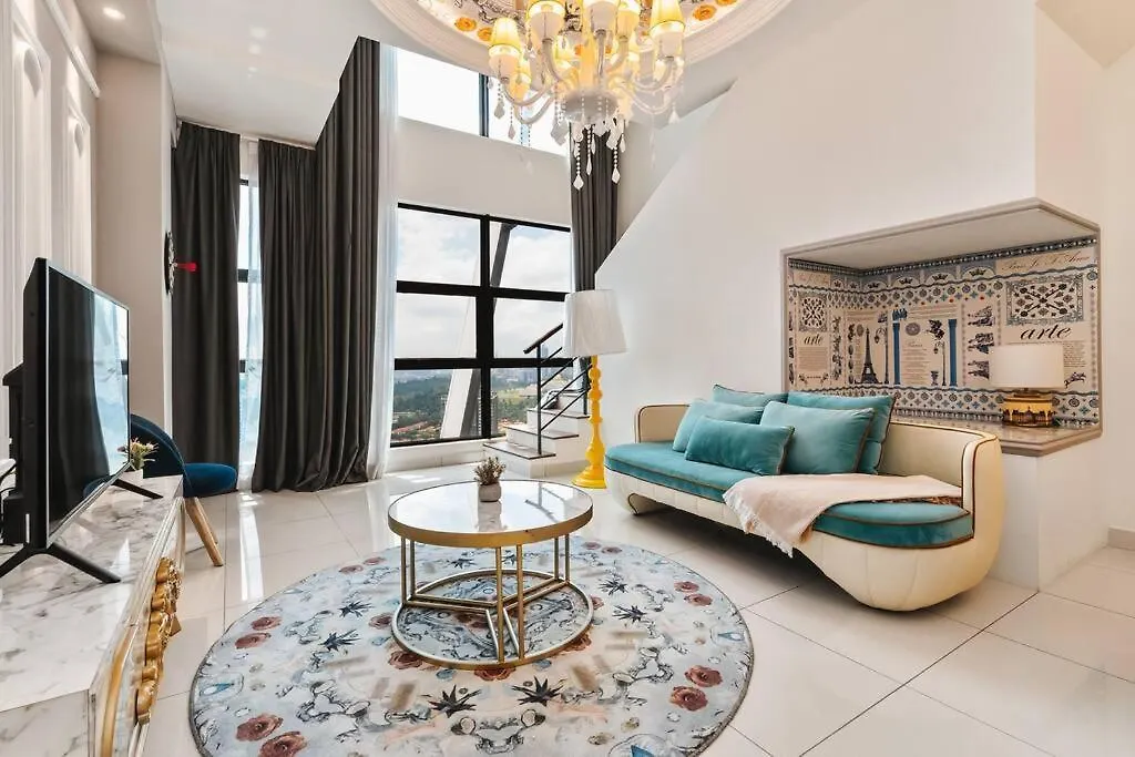 Arte Mont Kiara Elegant Highest Floor Netflix 6Pax Apartment Kuala Lumpur