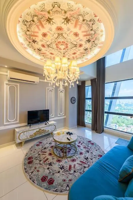 Arte Mont Kiara Elegant Highest Floor Netflix 6Pax Apartment Kuala Lumpur