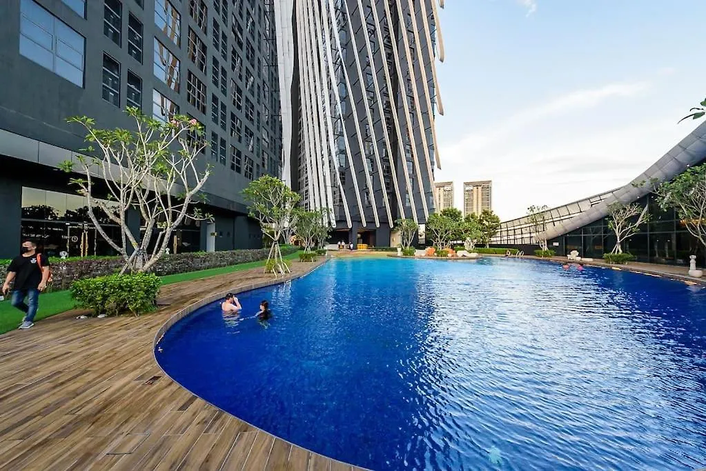 Arte Mont Kiara Elegant Highest Floor Netflix 6Pax Apartment Kuala Lumpur