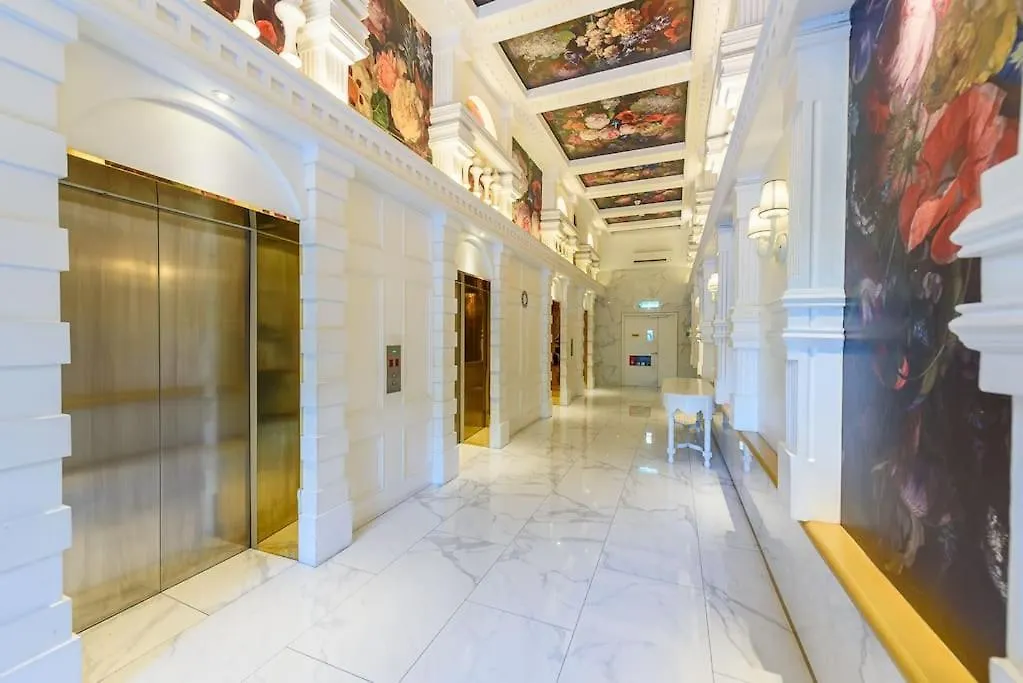 Arte Mont Kiara Elegant Highest Floor Netflix 6Pax Apartment Kuala Lumpur